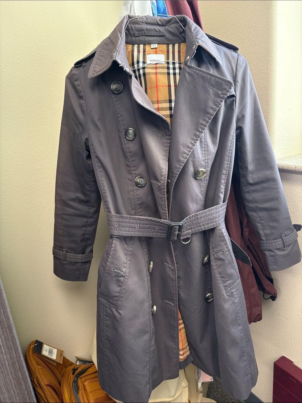 Burberry Double-Breasted Grey Trench Coat with Belt - Picture 8 of 9